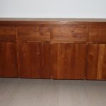 Buffet en bois massif