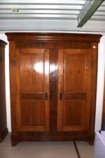 Armoire ancienne
