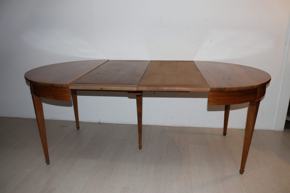 Table de salle à manger ronde avec rallonges – Image 2