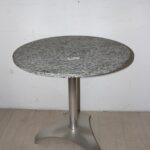 Table de terrasse en granit
