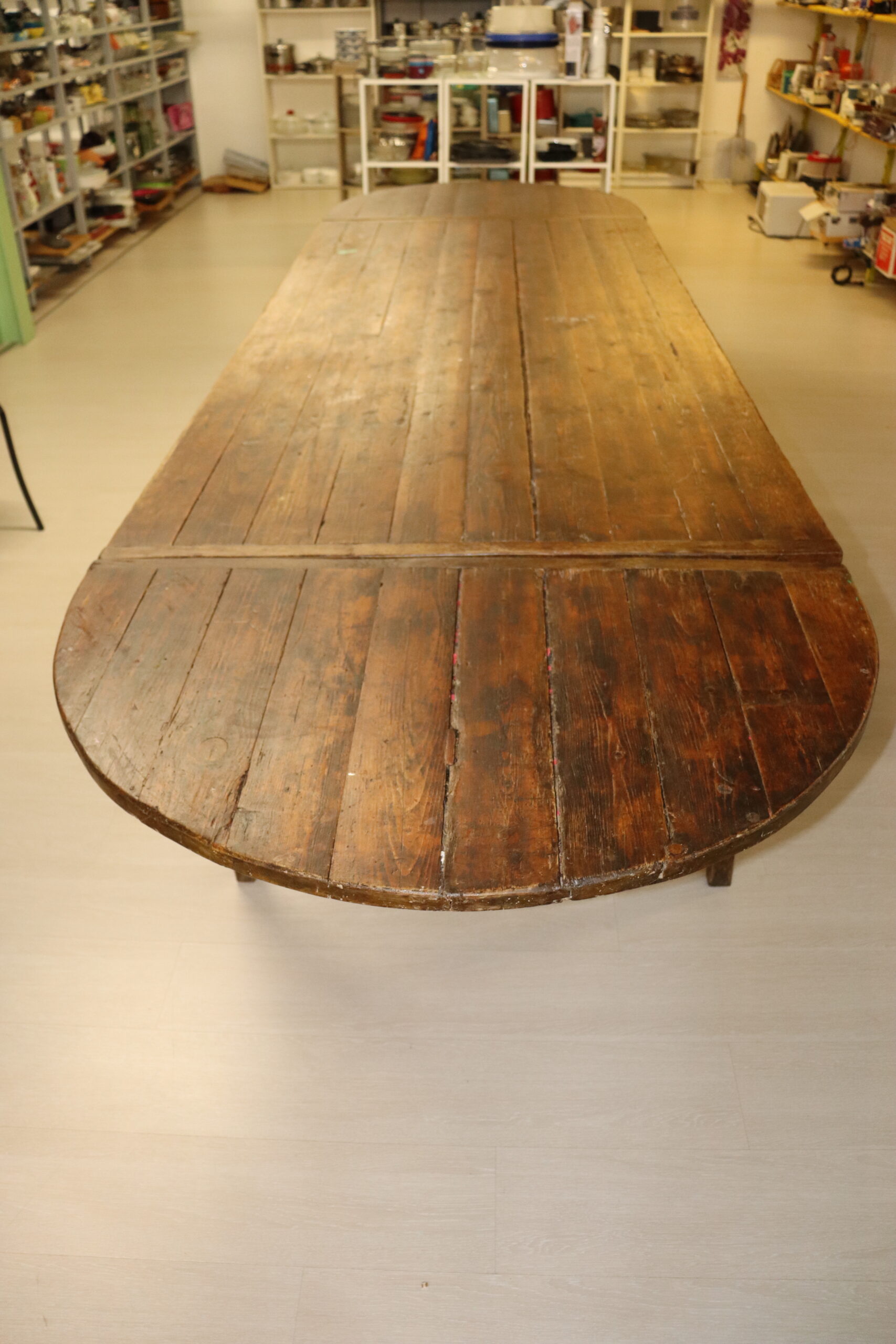 8762 Table de salle à manger – Image 1