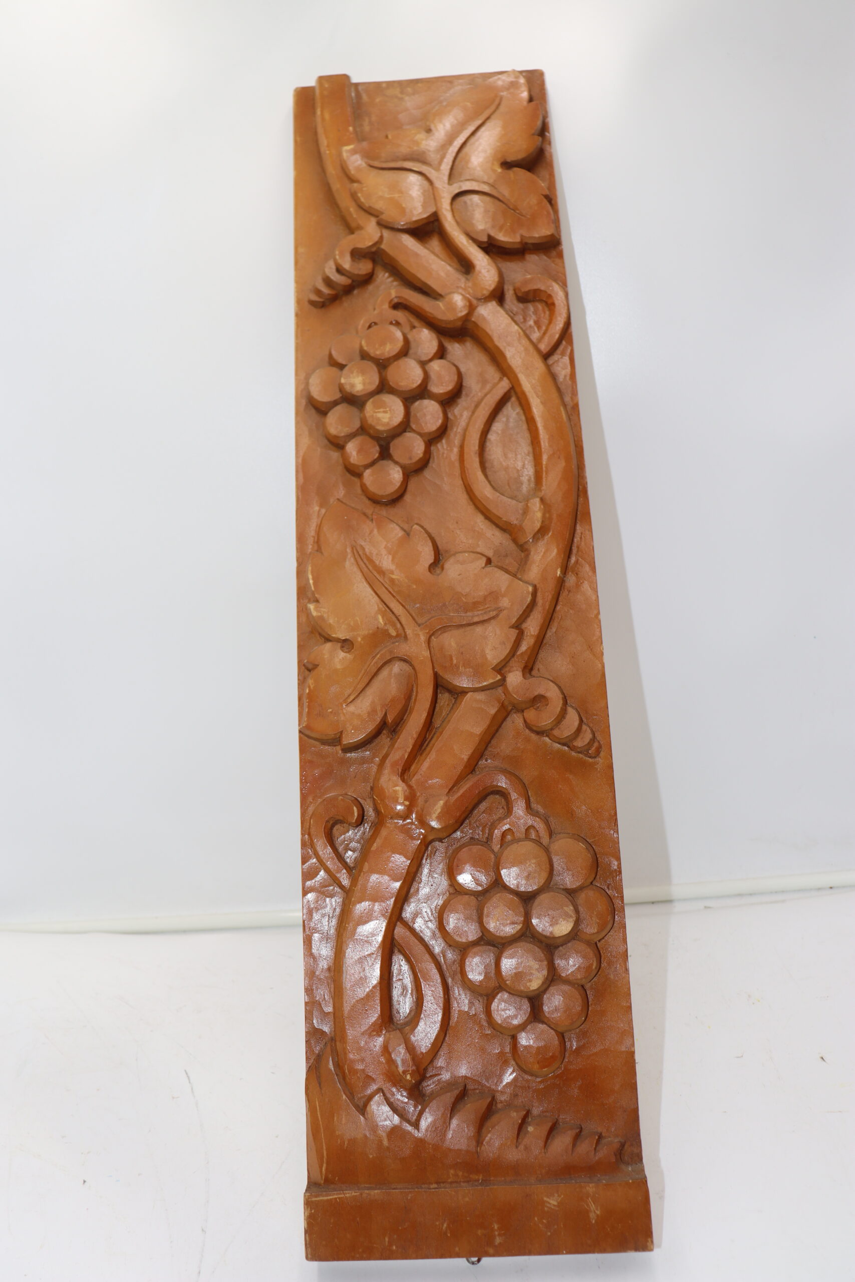 8801 Raisin sur bois – Image 1