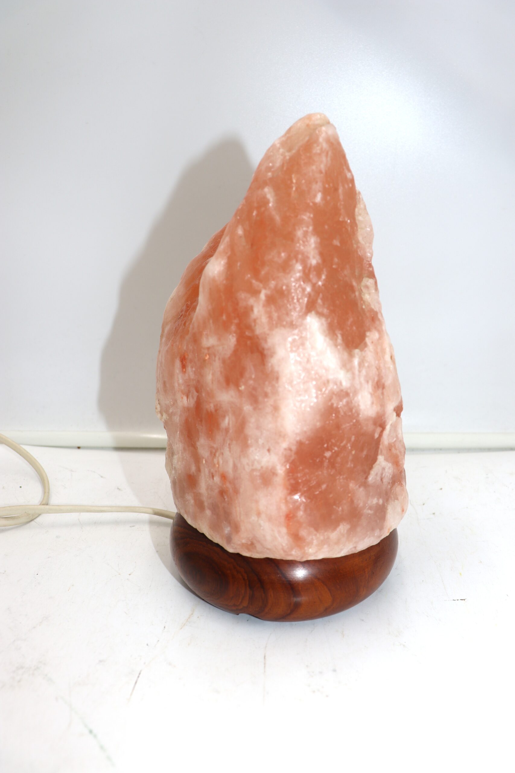 8832 Lampe en pierre de sel – Image 1