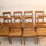 8x anciennes chaises en bois