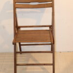 Chaise de jardin en bois