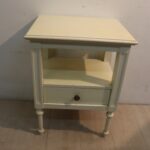 Table de nuit
