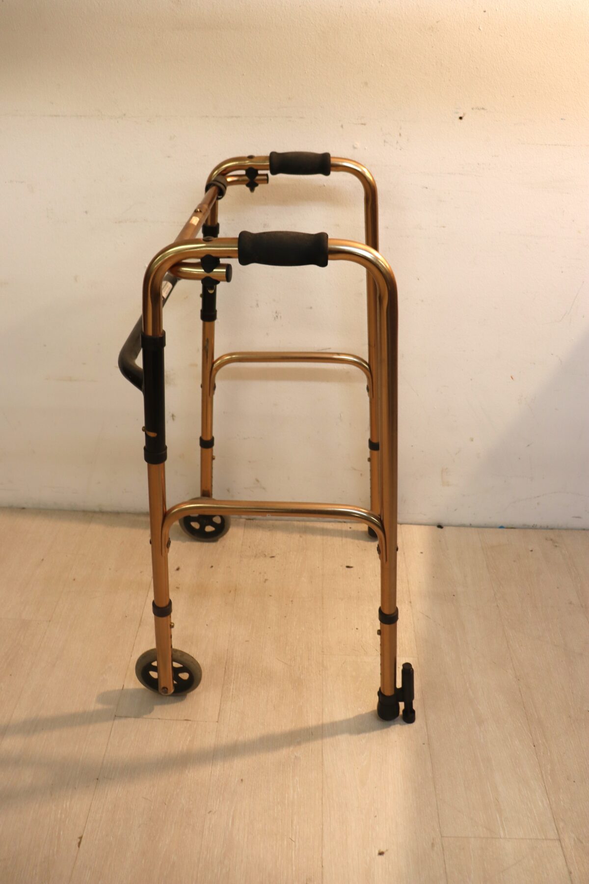 Déambulateur pliable – Image 3