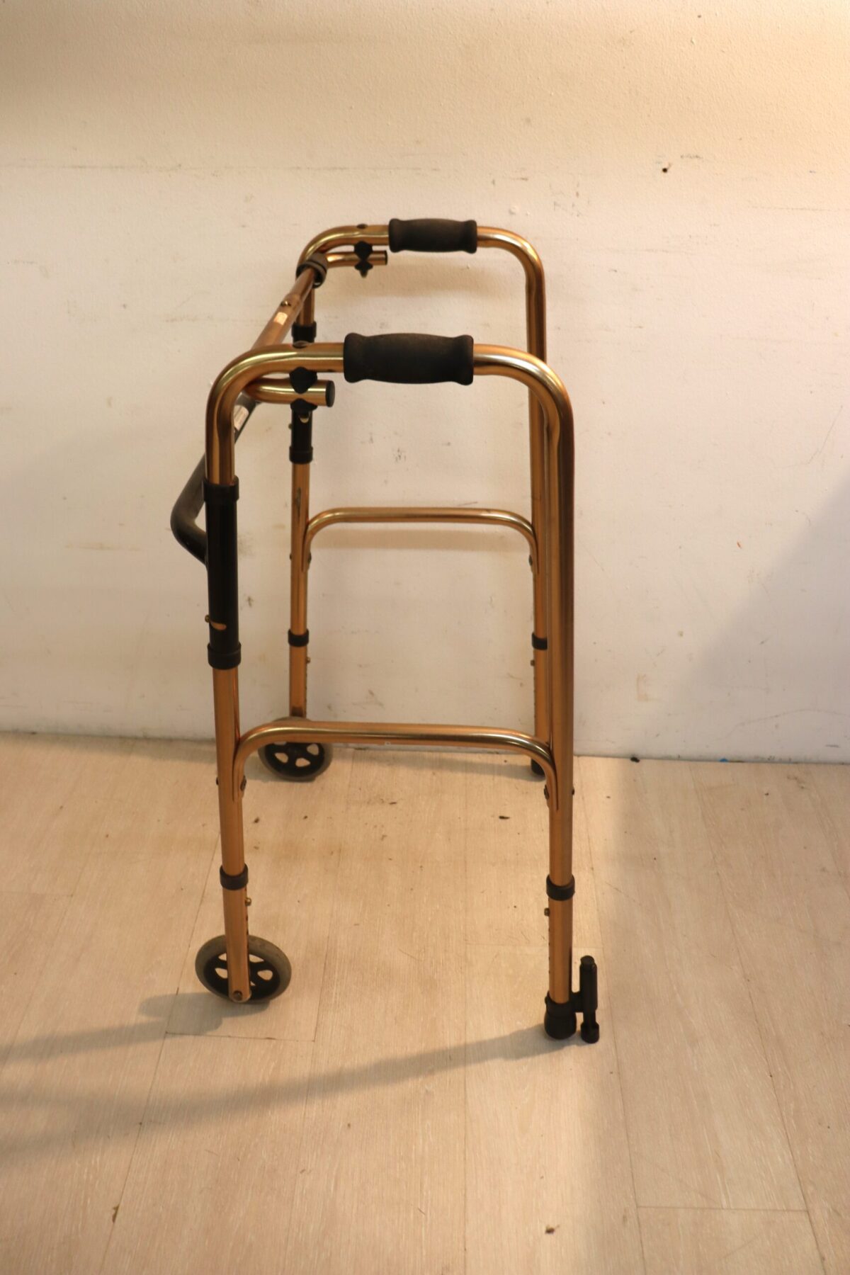 Déambulateur pliable – Image 3
