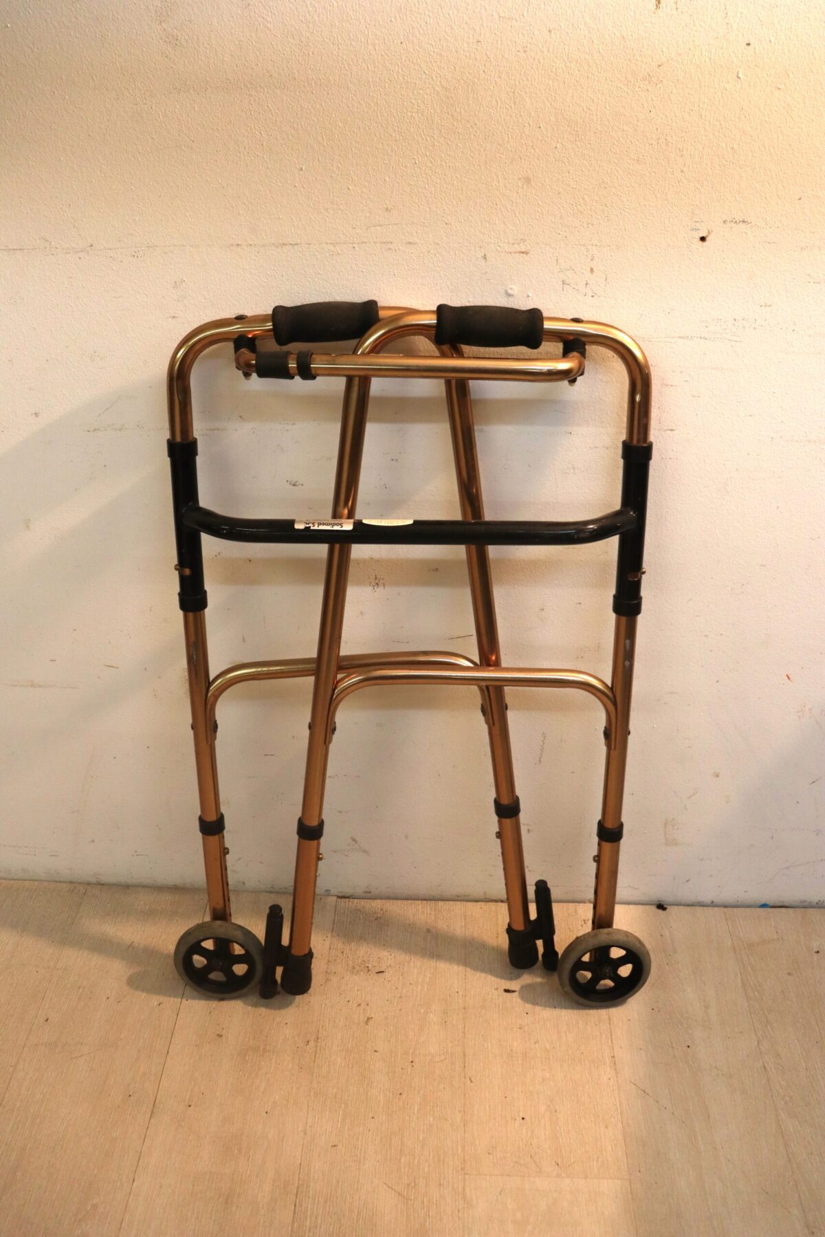 Déambulateur pliable – Image 2