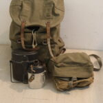 Sac militaire avec saccoche et accessoires