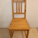 Chaise en bois