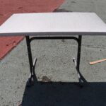 Table pliable de jardin