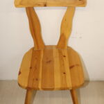 Chaise en bois