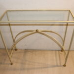 Console en métal blanc et verre
