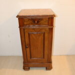 Table de nuit avec marbre rose