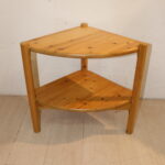 Etagère d'angle en pin