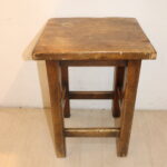 Tabouret en bois