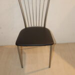 Chaise métal