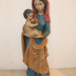Vierge en bois