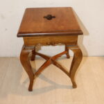 Petite table d'appoint