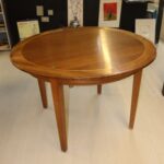 Table en bois ronde