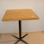 Table d'appoint