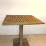 Table de terrasse