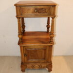 Petit meuble d'appoint