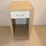 Meuble de bureau sur roulette