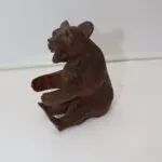 Ours porte pipe en bois sculpté de la Forêt-Noire