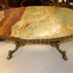 Table de salon en onyx