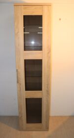 Vitrine avec miroir et portes