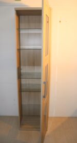 Vitrine avec miroir et portes – Image 2