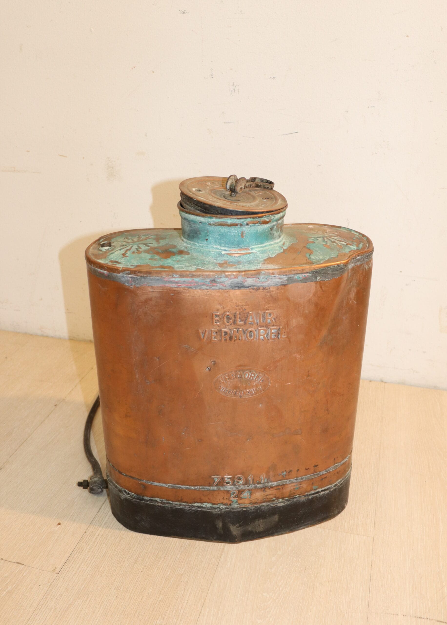 9839 Pulvérisateur en cuivre modèle Vermorel – Image 1