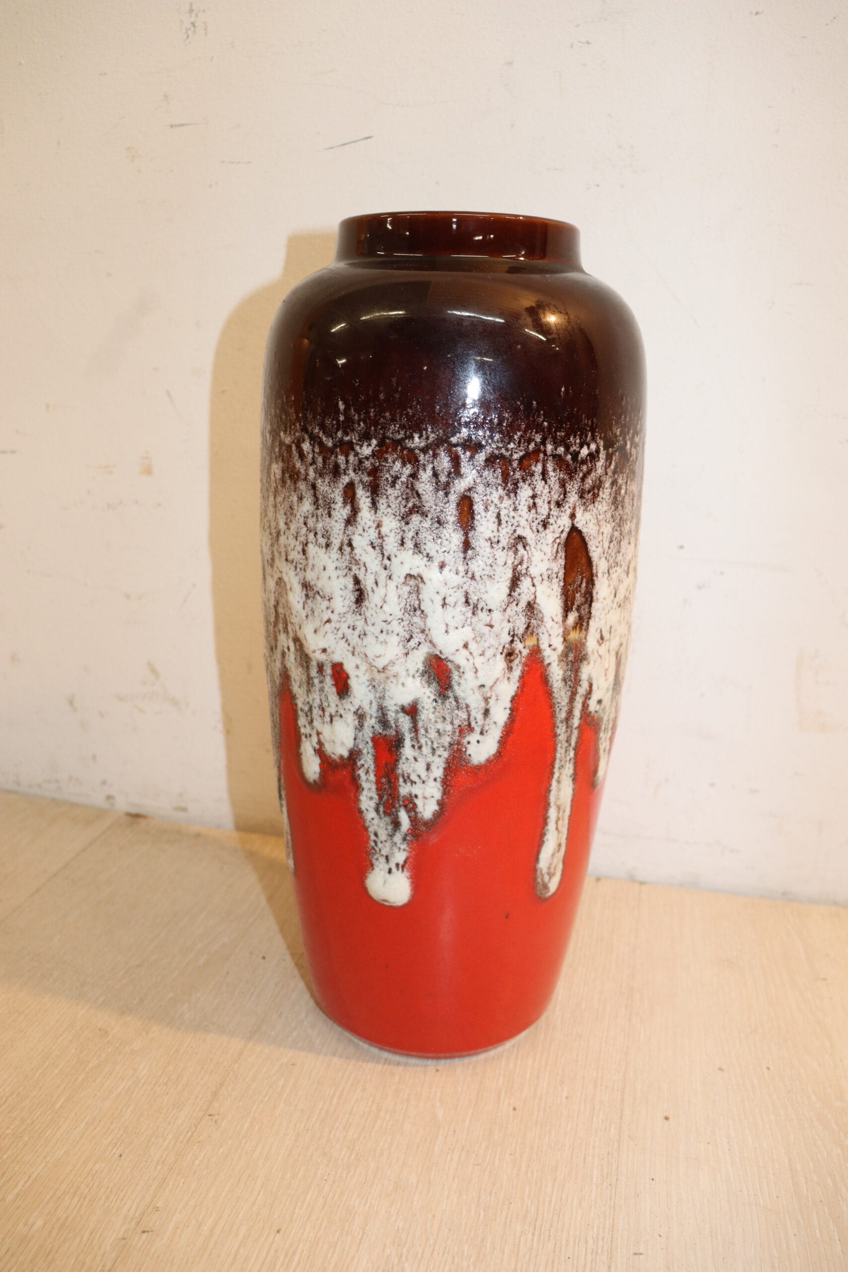 9855 Vase – Image 1
