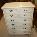 Commode blanche