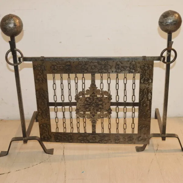 Grille de cheminée