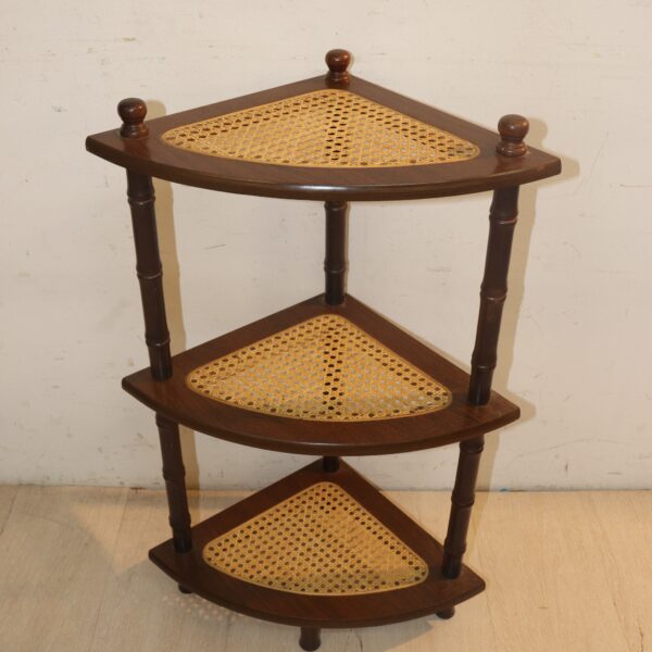 Etagère d'angle