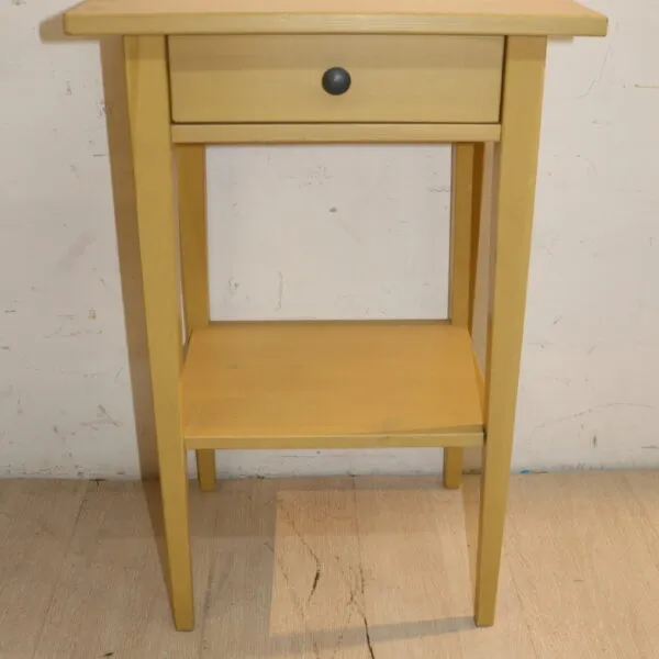 Table de nuit