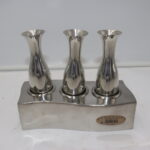 3x vases